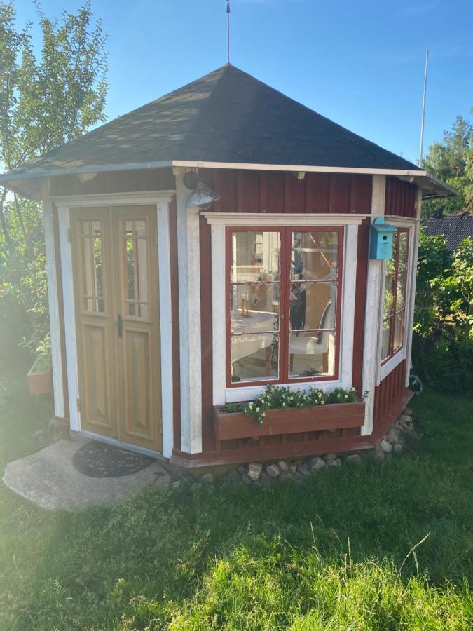 Willa Roeda Huset Hallstahammar Zewnętrze zdjęcie